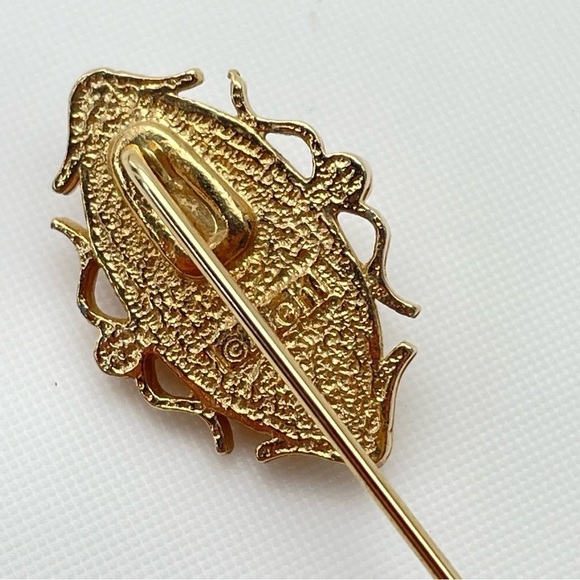 AVON Vintage Cameo Stick Pin with Faux Pearls - Picture 2 of 6